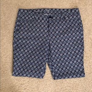 Straight leg ankle pants